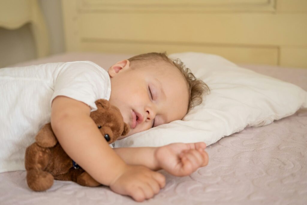 Tired Baby Won’t Nap at Daycare? 10 Real Parent Tips That Helped